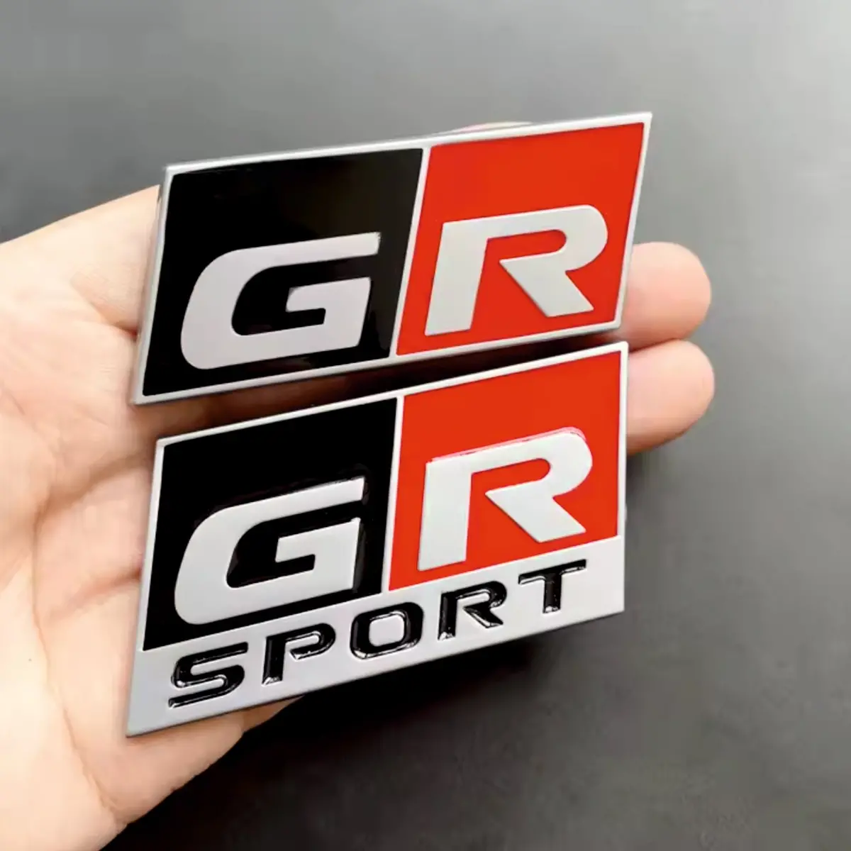 Gr 3D Sticker Black & Red - 6.7Cm X 2.9Cm 1